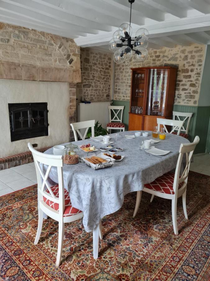 Bed and Breakfast Domaine De La Cour Vautier Mandeville-en-Bessin Zewnętrze zdjęcie