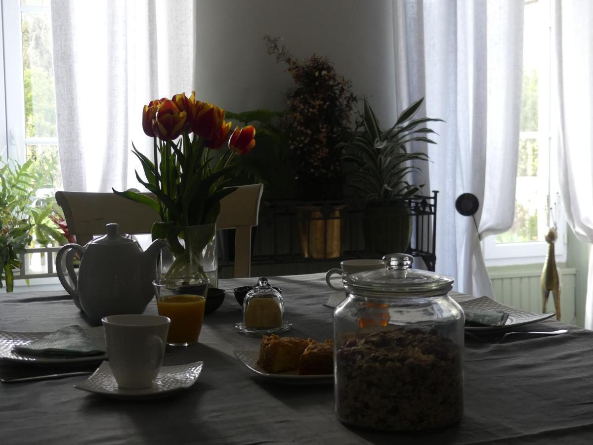 Bed and Breakfast Domaine De La Cour Vautier Mandeville-en-Bessin Zewnętrze zdjęcie