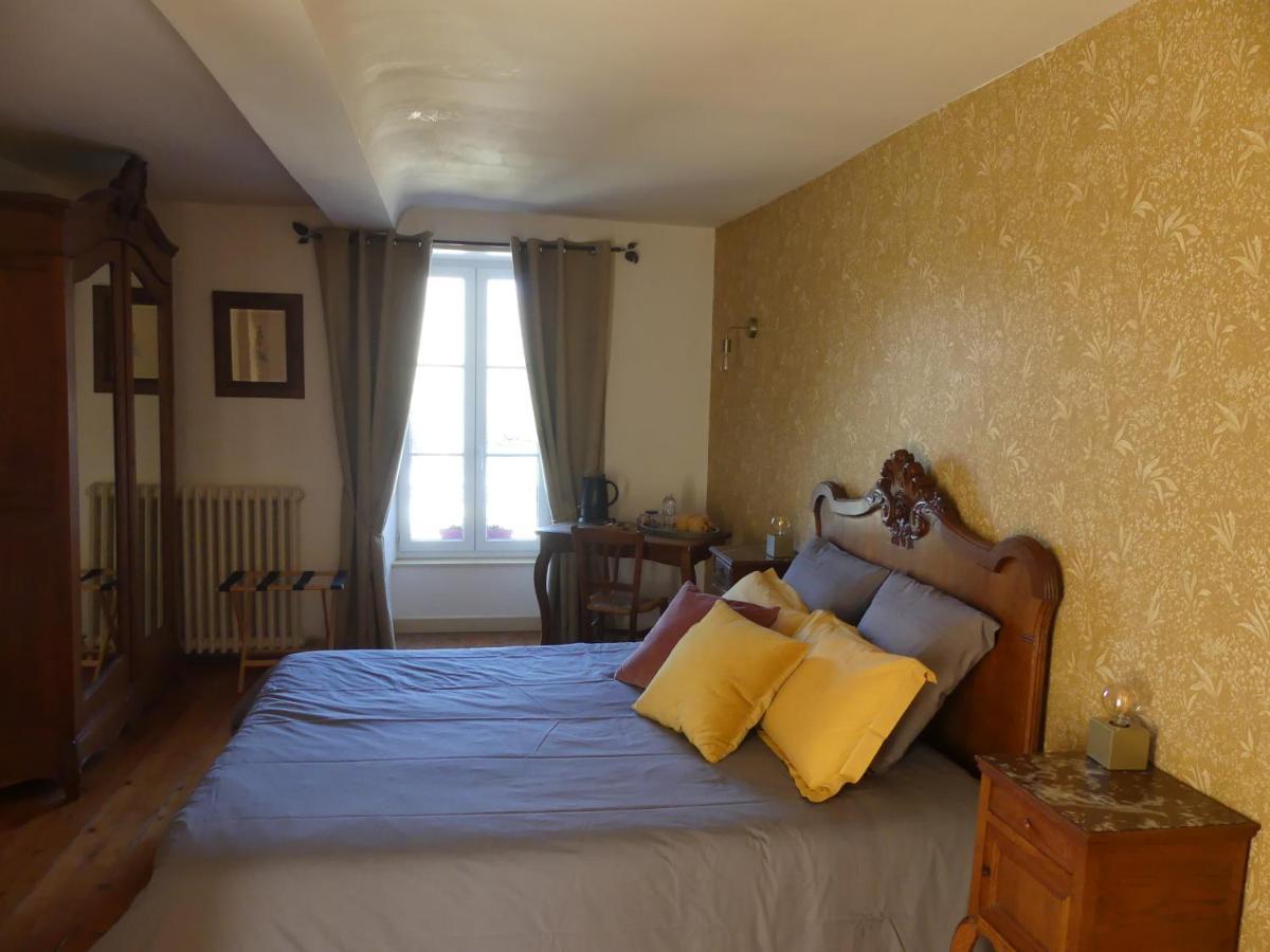 Bed and Breakfast Domaine De La Cour Vautier Mandeville-en-Bessin Zewnętrze zdjęcie